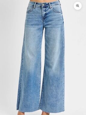 RISEN Los Angeles | High Rise Light Blue Wide-Leg Jeans
